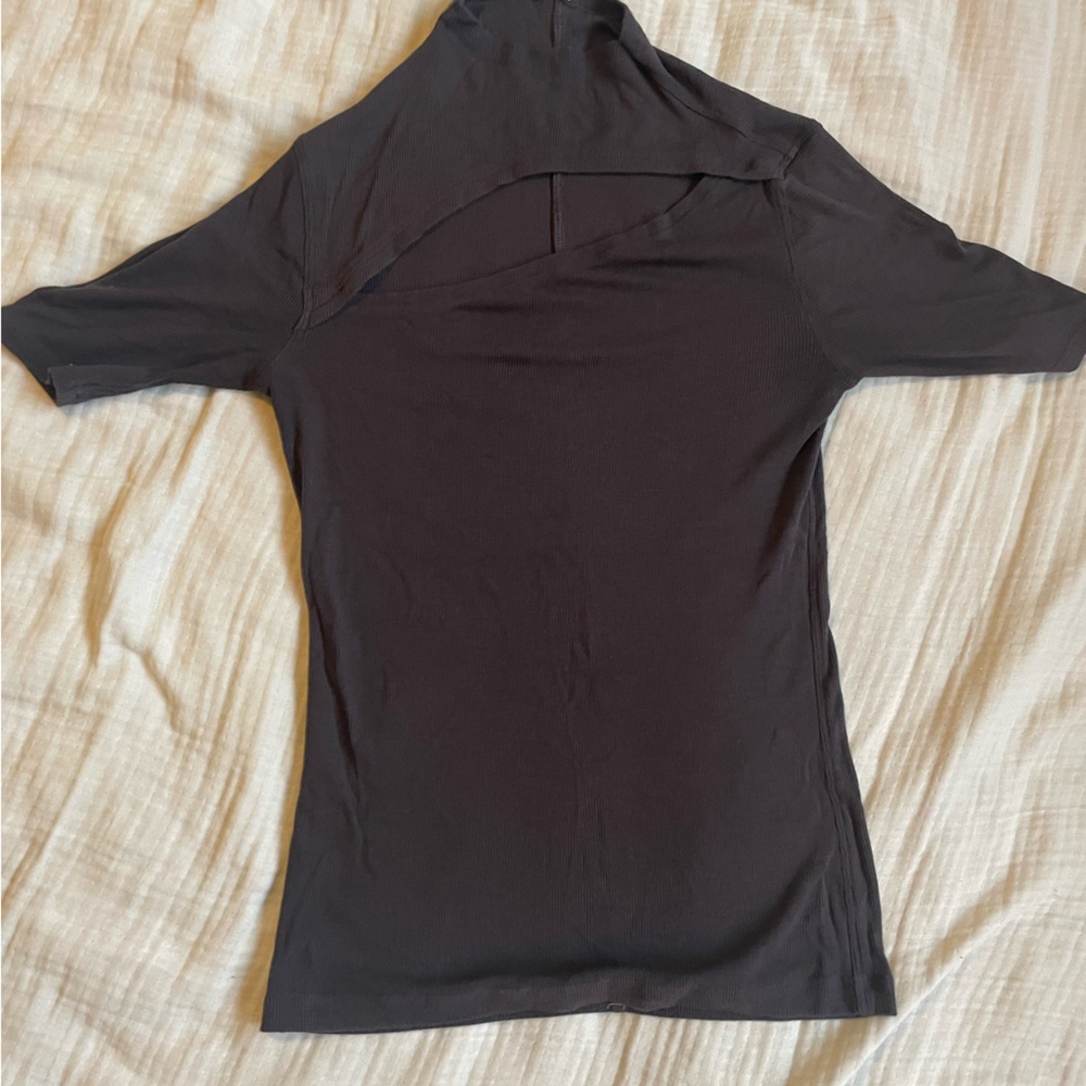 Lululemon soft top